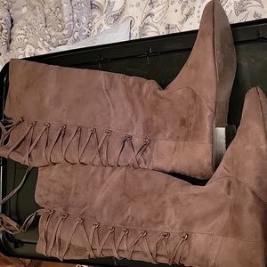 Gisane, lace up boots size 10